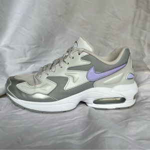 Nike Wmns Air Max 2 Light SE Women's
